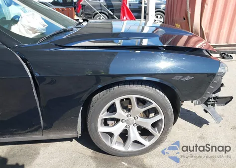 2016 Dodge Challenger Sxt Plus z USA, uszkodzony, nr VIN 2C3CDZAG2GH317161